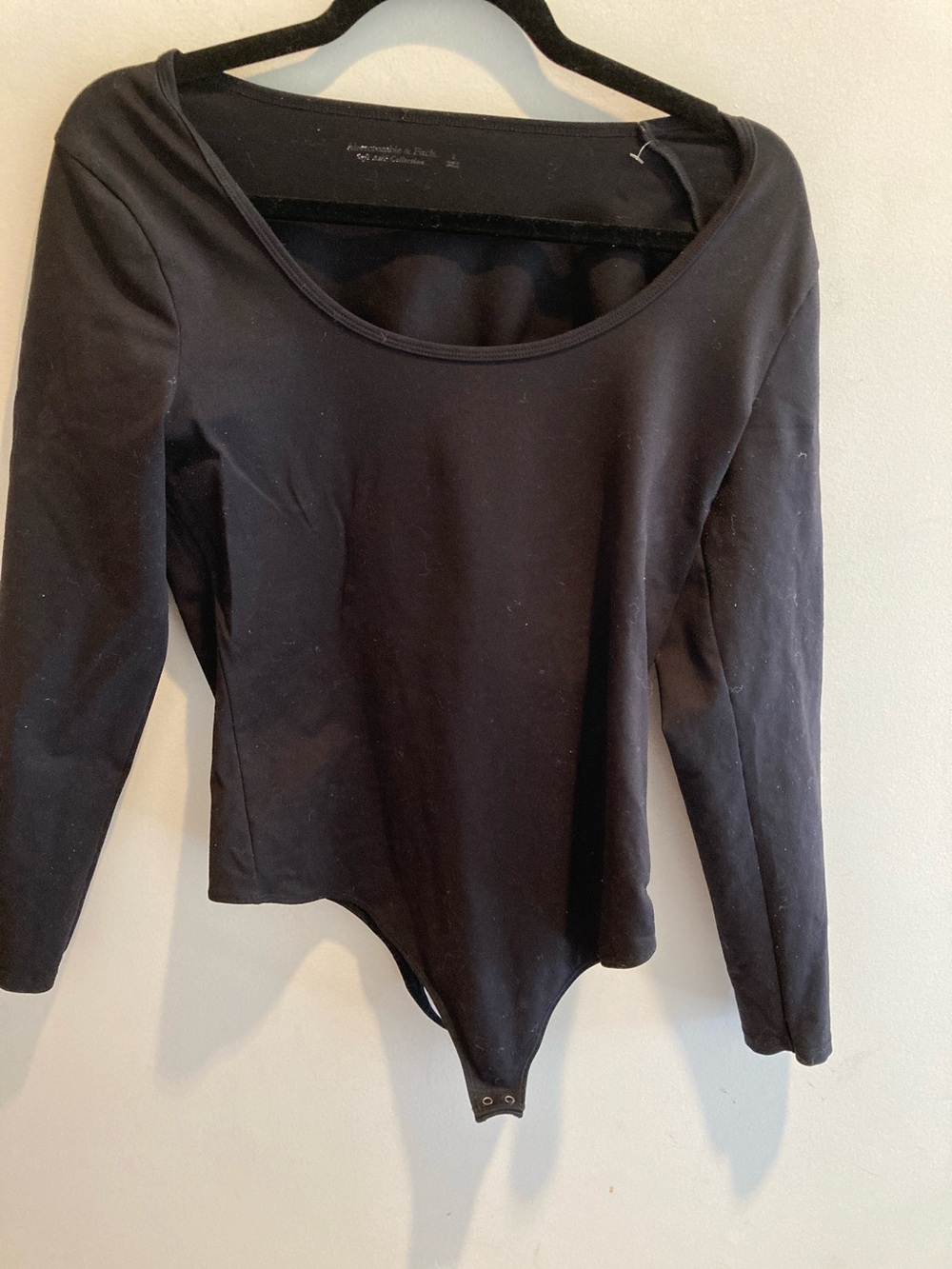 Abercrombie & Fitch Black Long-Sleeve Scoop Neck Bodysuit